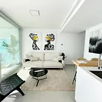 Apartment Amazing Sea Views, The Wave *