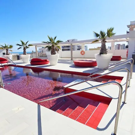 Апартаменты Amazing Sea Views, The Wave