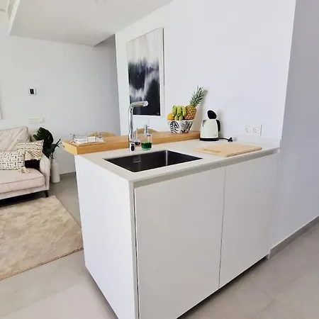 Apartment Amazing Sea Views, The Wave *