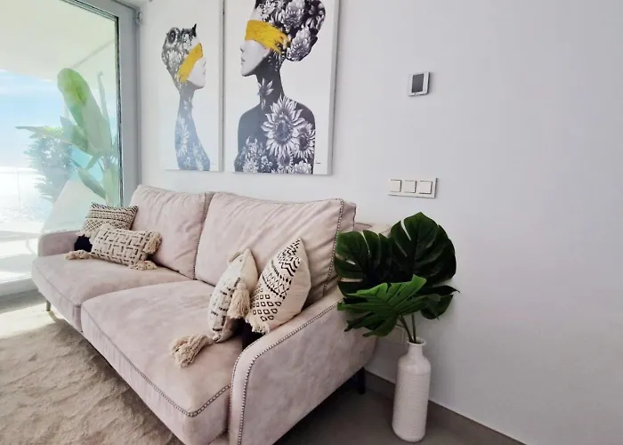 Amazing Sea Views, The Wave 公寓 *